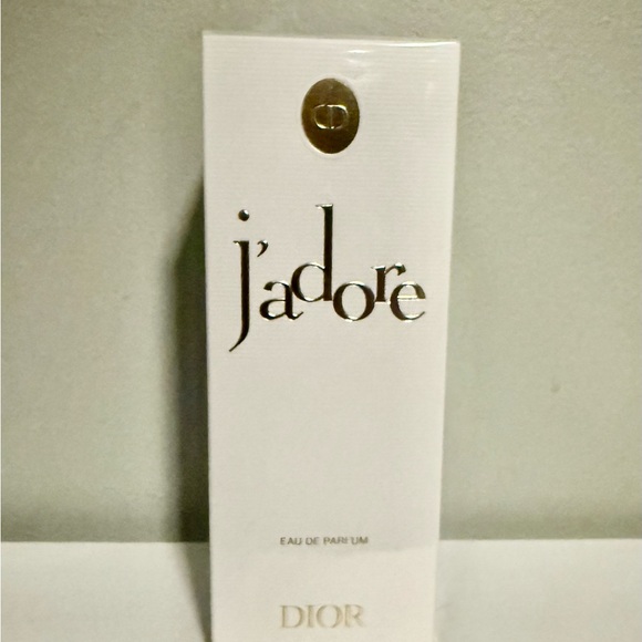 Assorted Designer Perfume Collection - Picture 3 of 6